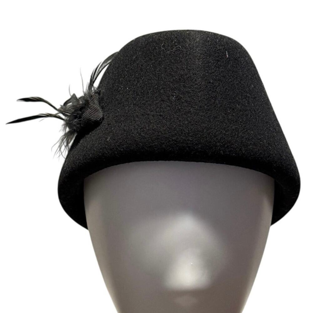 Vintage Morgan Taylor Black Wool Hat Feather Fascinator Made in Italy WPL 8048